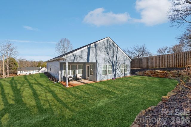 3567 Farmfield Drive, Claremont, NC 28610