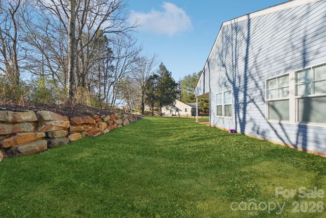 3567 Farmfield Drive, Claremont, NC 28610