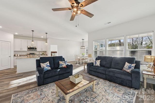 3567 Farmfield Drive, Claremont, NC 28610