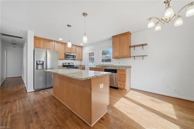 1332 Carlton CT, Norfolk, VA 23503