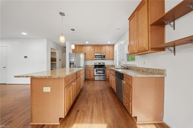 1332 Carlton CT, Norfolk, VA 23503