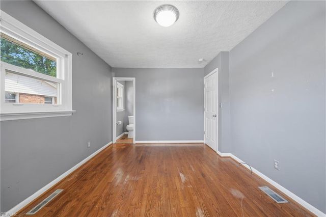 1332 Carlton CT, Norfolk, VA 23503