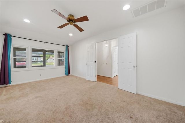 1332 Carlton CT, Norfolk, VA 23503