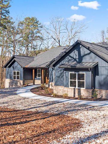 28 Darro Way, Hot Springs Village, AR 71909