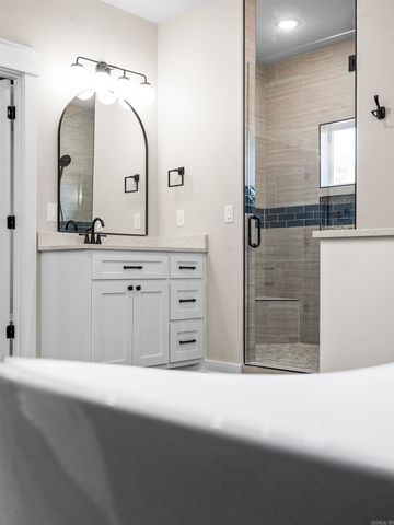 28 Darro Way, Hot Springs Village, AR 71909