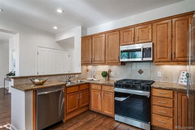 23372 E Chenango Place, Aurora, CO 80016