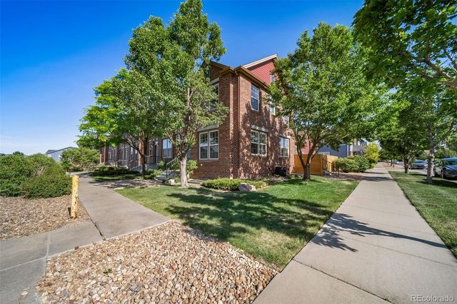 23372 E Chenango Place, Aurora, CO 80016