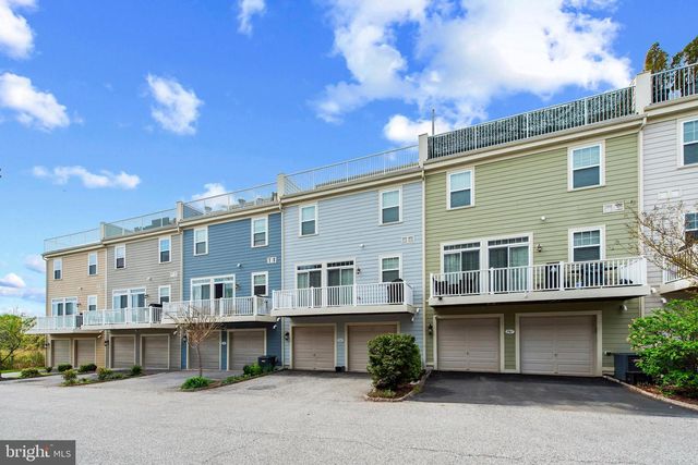 2065 CASE RD, Baltimore, MD 21222