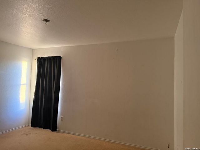 1310 SUNBEND FLS, San Antonio, TX 78224