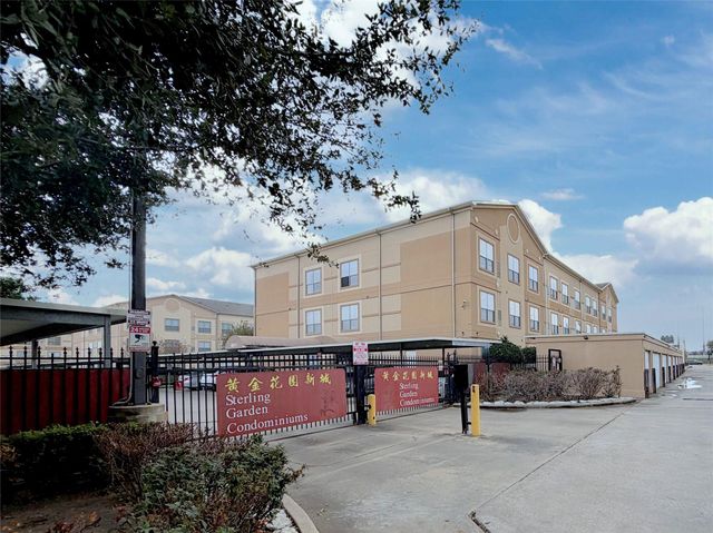 6611 W Sam Houston Parkway S 1G, Houston, TX 77072