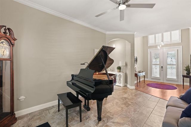 15828 CHESTNUT LN, Tavares, FL 32778