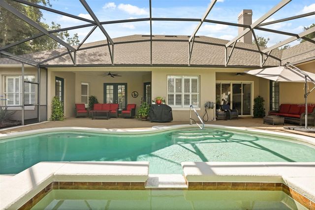 15828 CHESTNUT LN, Tavares, FL 32778
