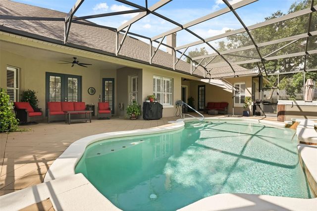 15828 CHESTNUT LN, Tavares, FL 32778