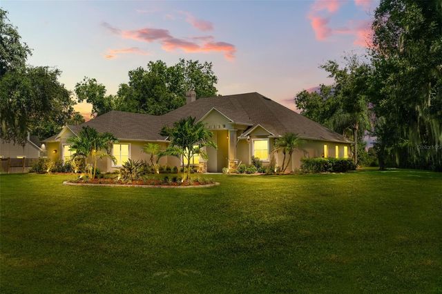 15828 CHESTNUT LN, Tavares, FL 32778