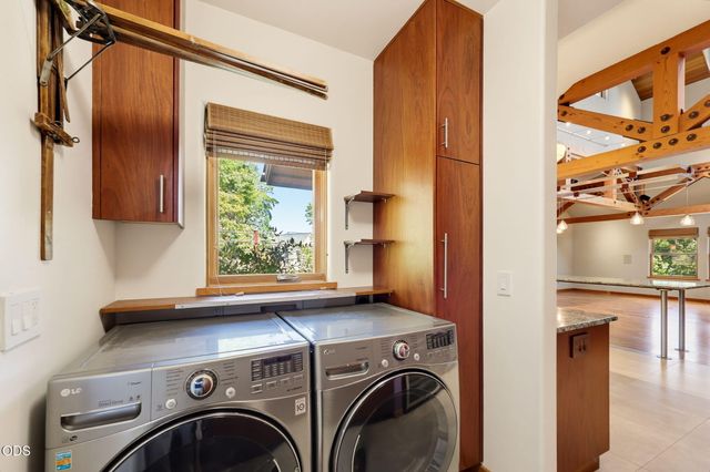 400 Allison Street, Ashland, OR 97520