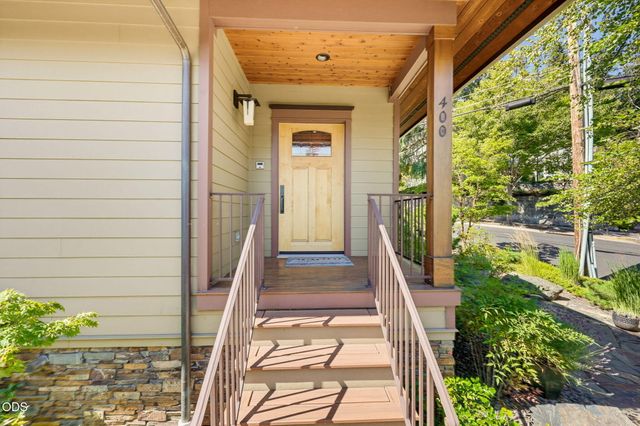 400 Allison Street, Ashland, OR 97520