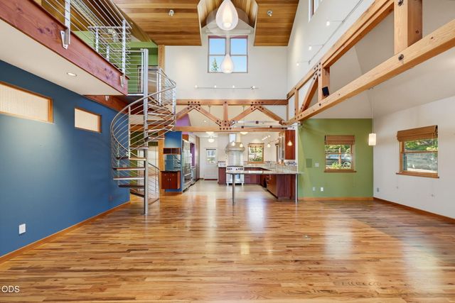 400 Allison Street, Ashland, OR 97520