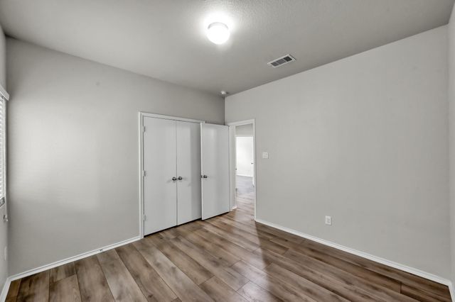 9594 E Woodmark, Conroe, TX 77304