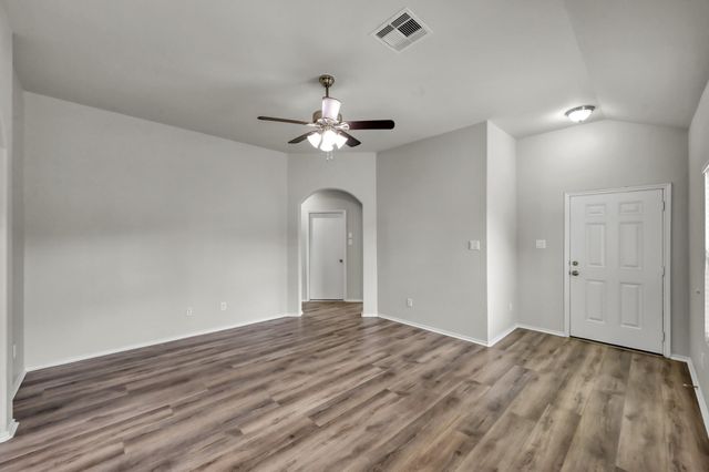 9594 E Woodmark, Conroe, TX 77304