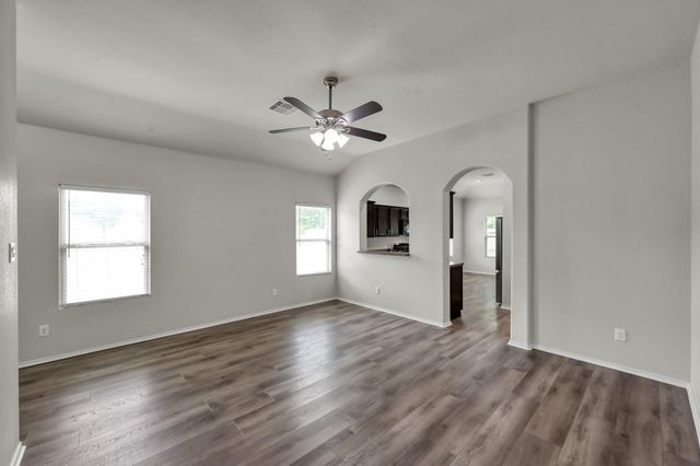 9594 E Woodmark, Conroe, TX 77304