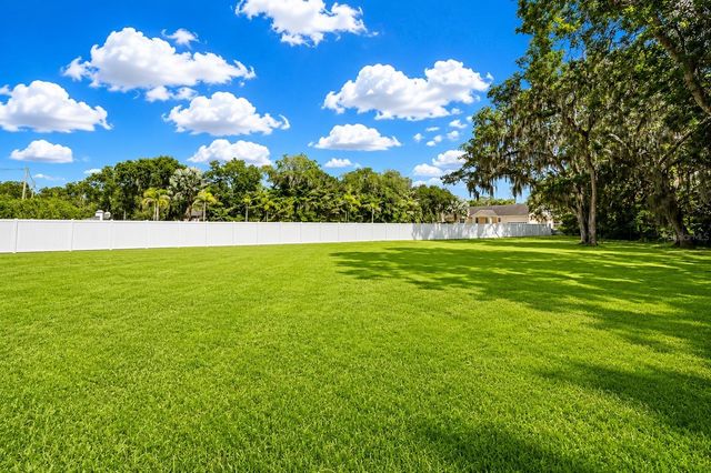 RIVERVIEW DRIVE, Riverview, FL 33578