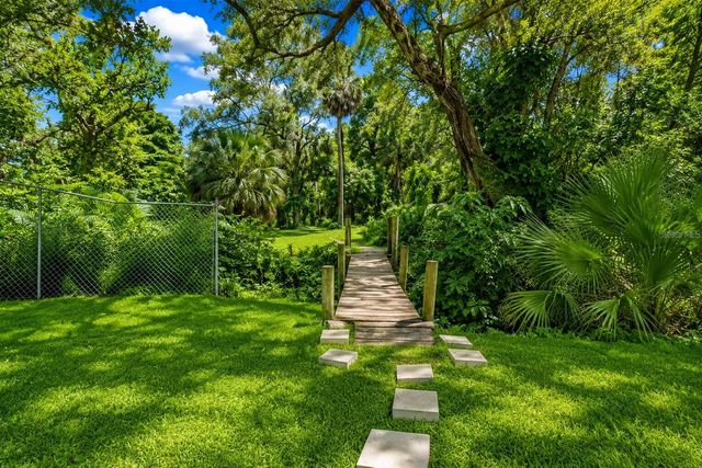 RIVERVIEW DRIVE, Riverview, FL 33578