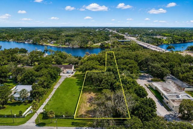 RIVERVIEW DRIVE, Riverview, FL 33578