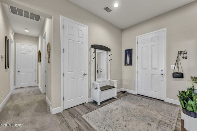 309 Coyote Crossing, Sparks, NV 89441