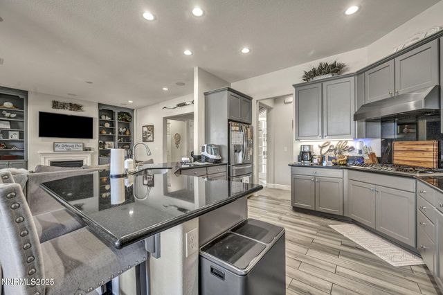 309 Coyote Crossing, Sparks, NV 89441