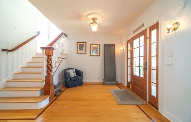 167 Shore Road, Clinton, CT 06413