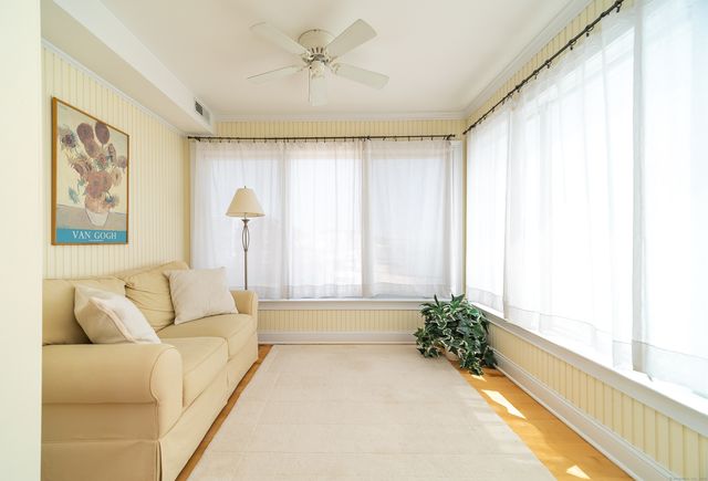 167 Shore Road, Clinton, CT 06413