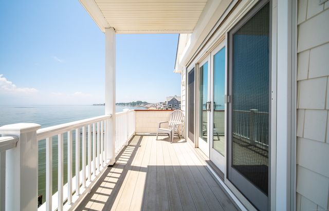 167 Shore Road, Clinton, CT 06413