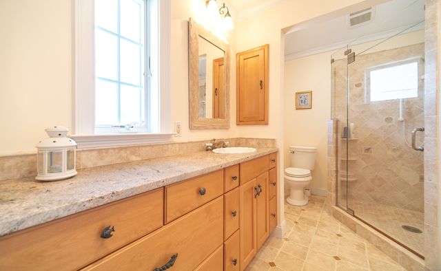 167 Shore Road, Clinton, CT 06413