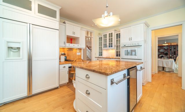 167 Shore Road, Clinton, CT 06413