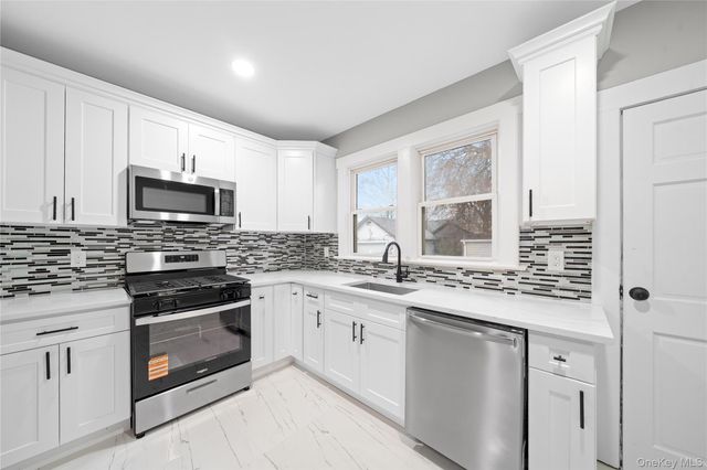 172 Juanita Avenue, Freeport, NY 11520