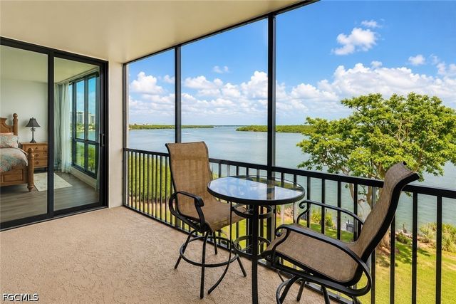 4203 Bay Beach LN 3E, Fort Myers Beach, FL 33931