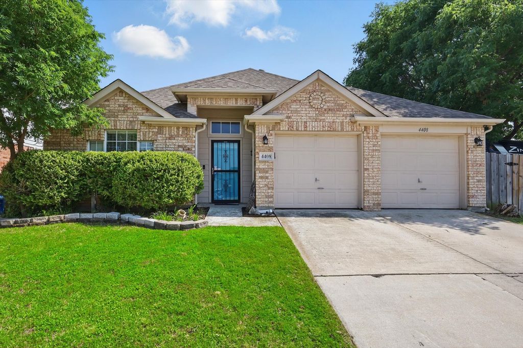 4408 Sunny Oak Lane, Corinth, TX 76208