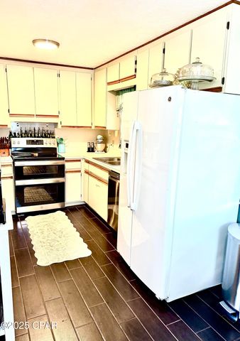 2222 W 29th Plaza, Panama City, FL 32405