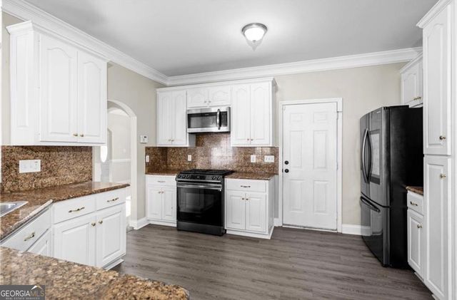 2150 Allen Way, Ellenwood, GA 30294