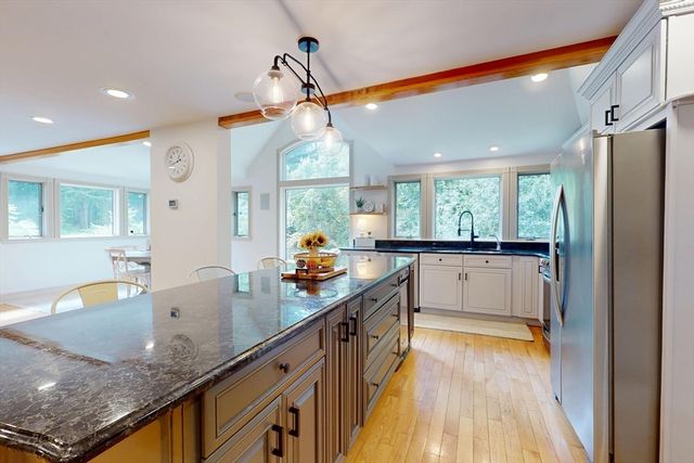 22 Old Cambridge Turnpike, Lincoln, MA 01773