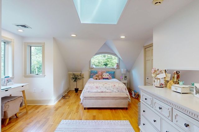 22 Old Cambridge Turnpike, Lincoln, MA 01773