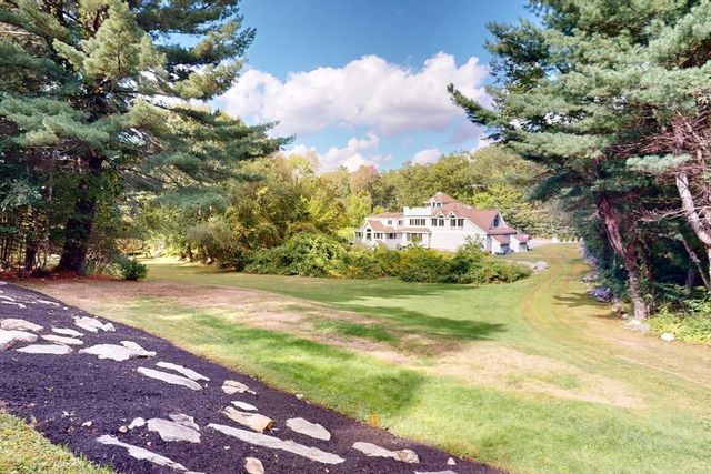 22 Old Cambridge Turnpike, Lincoln, MA 01773