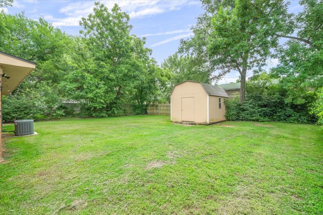 151 W College Street, Canton, TX 75103