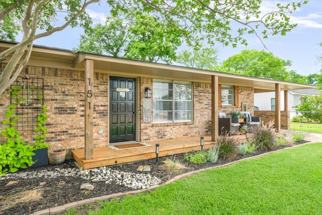 151 W College Street, Canton, TX 75103