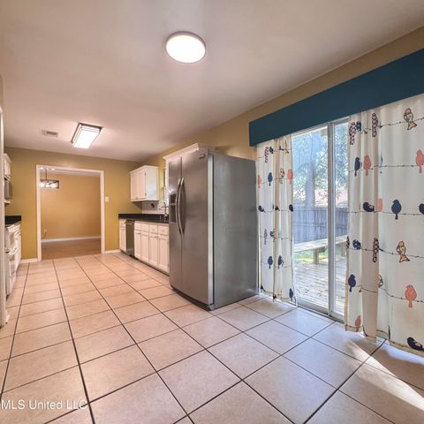 7828 Koko Place, Diamondhead, MS 39525