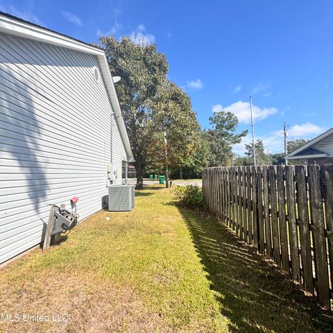 7828 Koko Place, Diamondhead, MS 39525