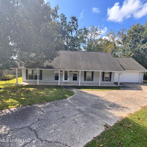 7828 Koko Place, Diamondhead, MS 39525