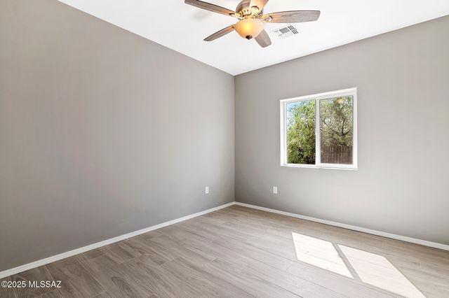 2806 W Jacinto Street, Tucson, AZ 85745