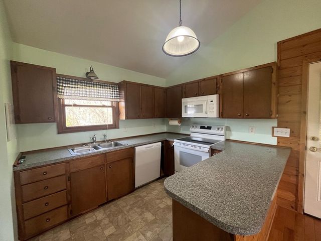 142 Arrowhead Trail, Hayesville, NC 28904