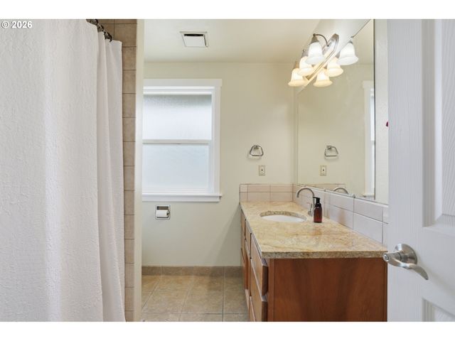 5304 Ne 84TH Loop D17, Vancouver, WA 98662